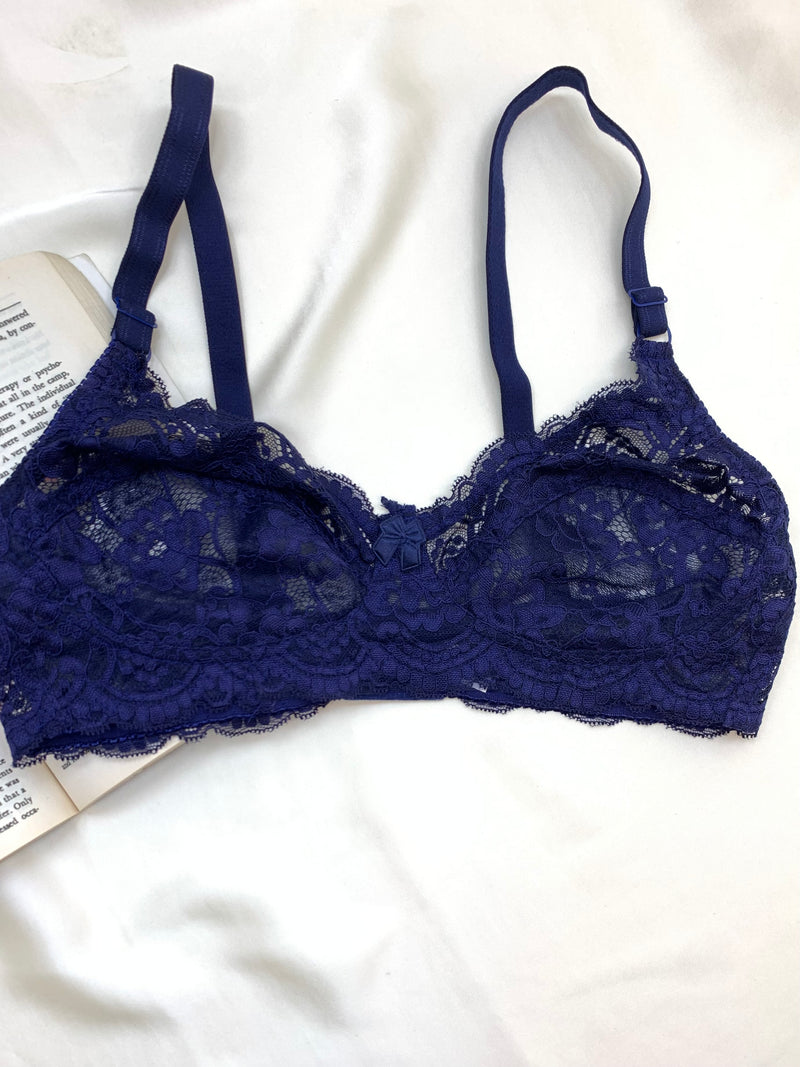 Elegant Lacy Pattern Daily Wear Bra *